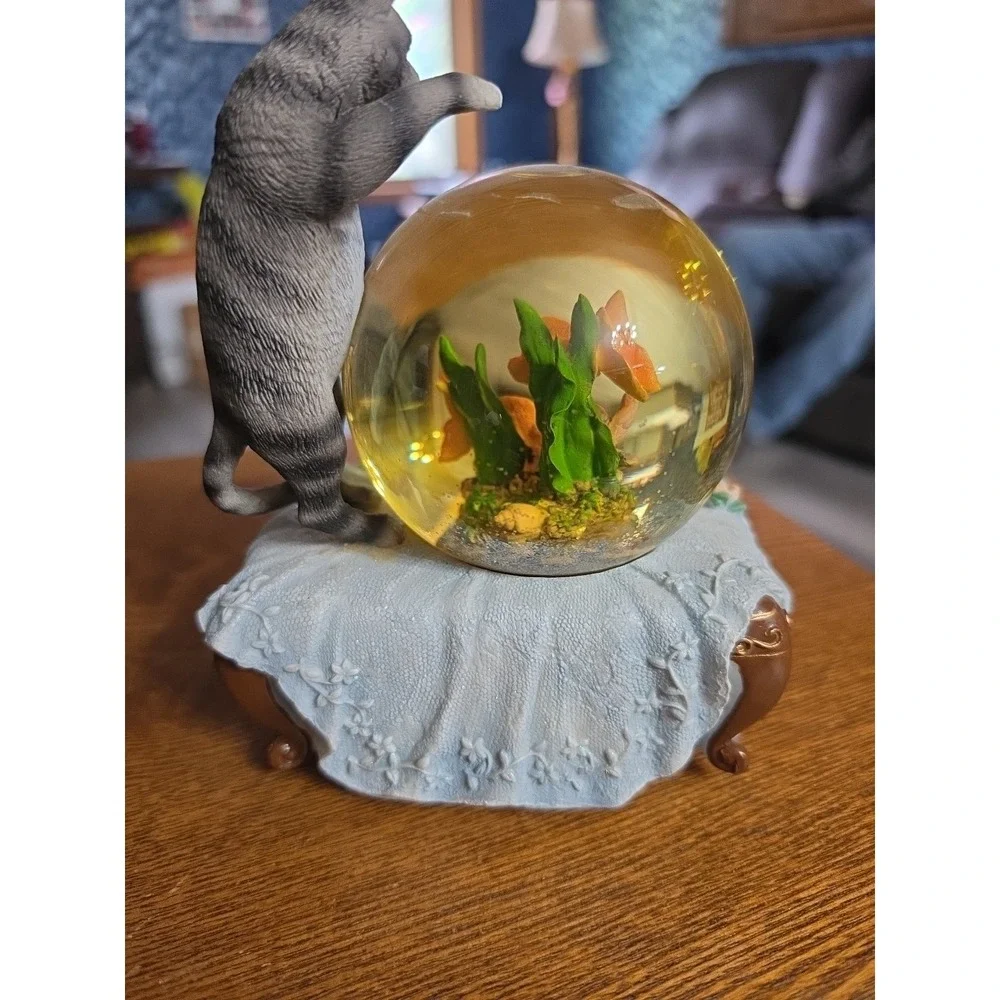 San Francisco Music Box Co Snow Globe Kitty Goldfish A Dream Is A Wish